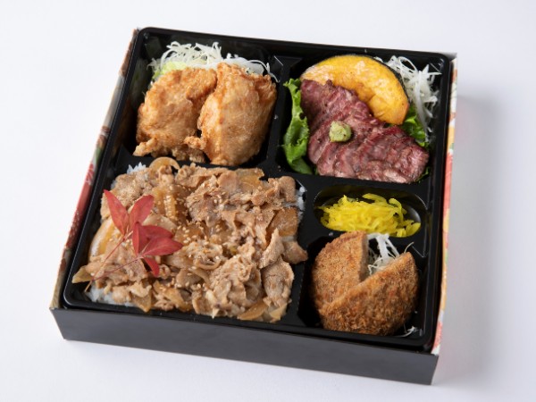 特選サーロインステーキ・鶏の唐揚げ・メンチカツの焼肉カルビ重