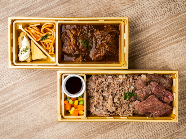 国産牛の合い盛り2段重