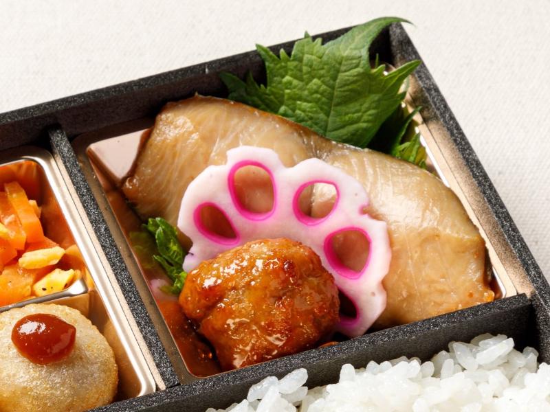 さわら柚庵焼きと４種の惣菜弁当(白米）