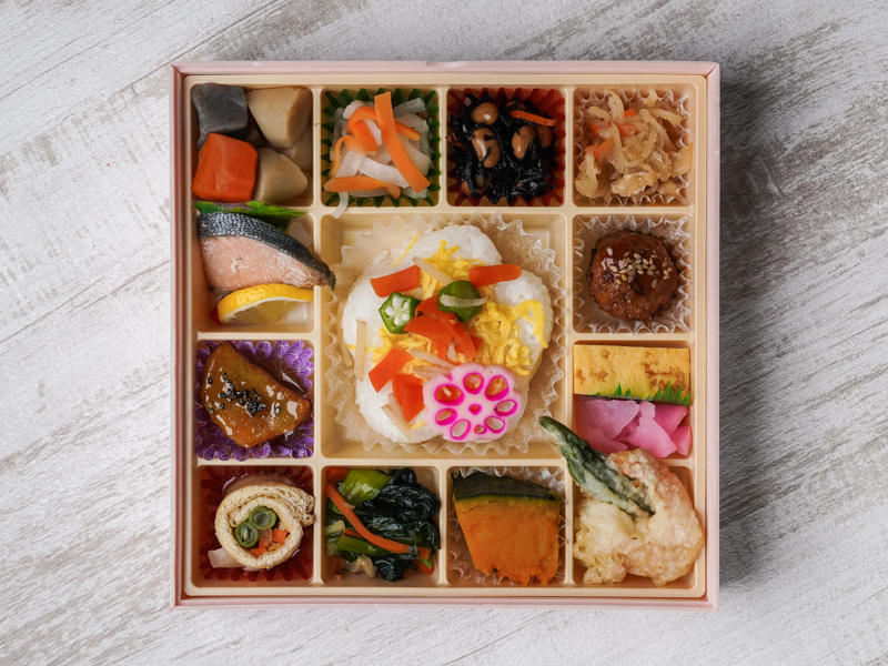 彩り菜膳 ～華ちらし～