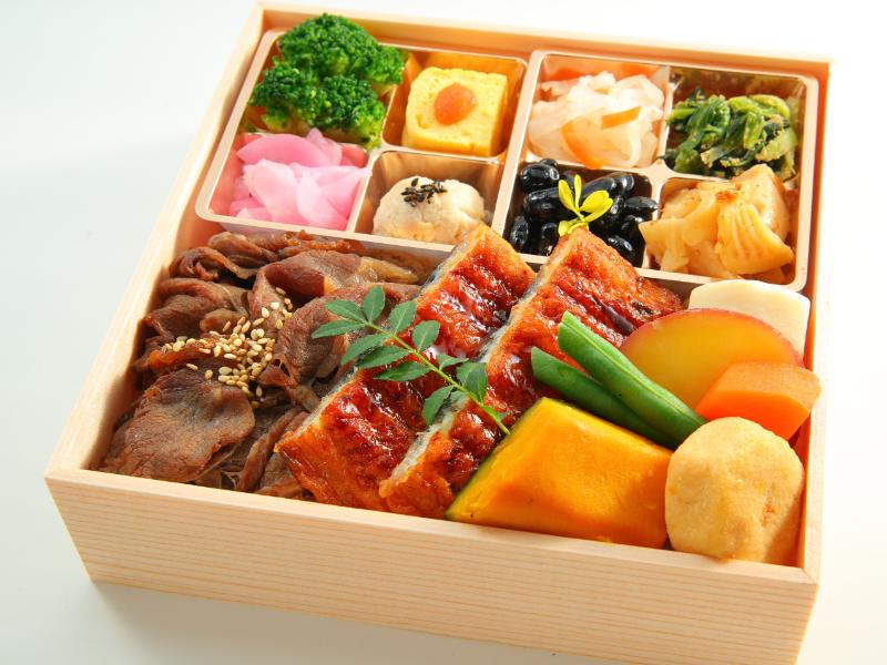 和牛甘辛煮とうなぎ重【23】