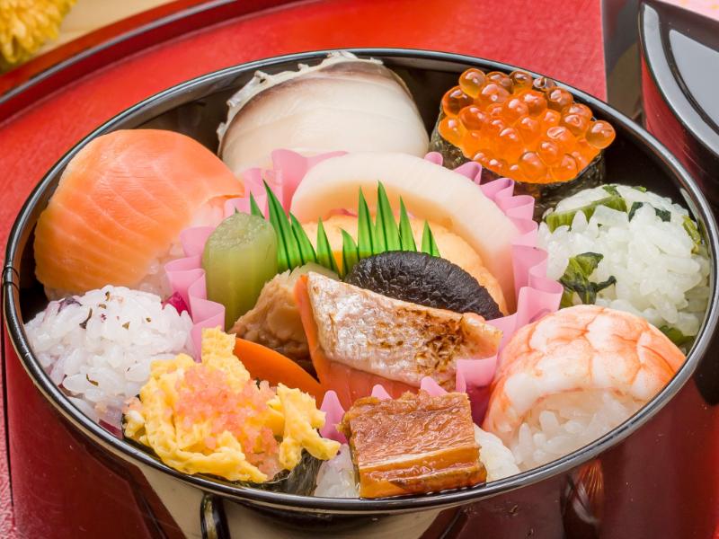 手まり寿司弁当