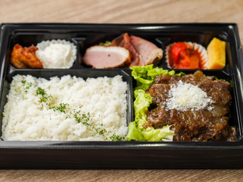 牛ホホ肉の赤ワイン煮弁当