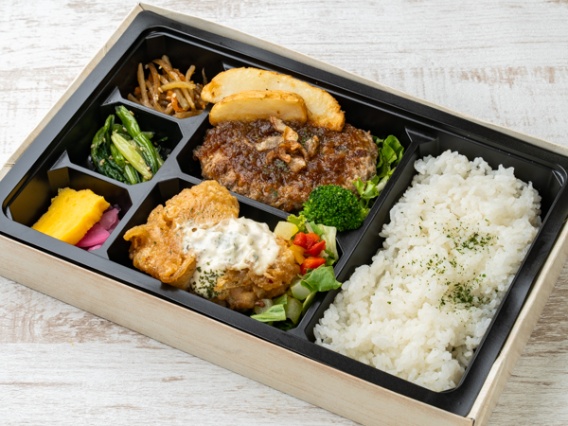 ハンバーグとチキン南蛮御膳