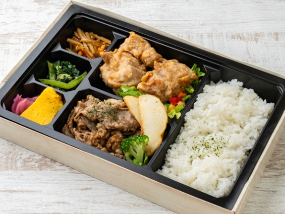 焼肉と唐揚げ御膳