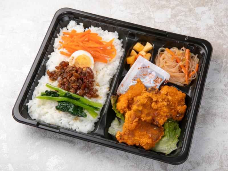 マグロカツ弁当