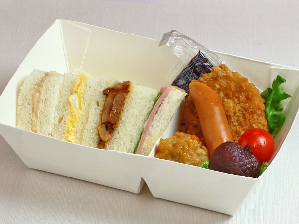 サンドBOX おかず入りA