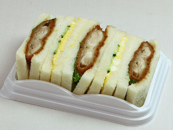 チキンカツサンド