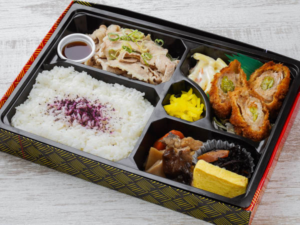 豚しゃぶとアスパラ豚巻きカツダブル弁当
