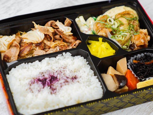 豚の生姜焼きとチキン南蛮ダブル弁当