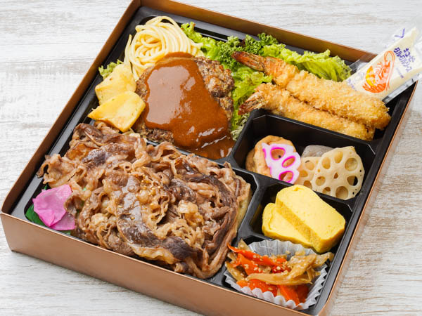 豪華牛焼肉重＆天然エビフライ＆黒毛和牛手ごねハンバーグステーキ御膳