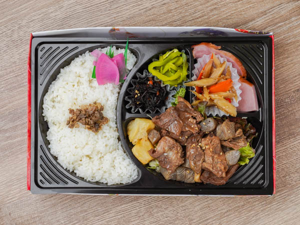 黒毛和牛すじ旨煮弁当