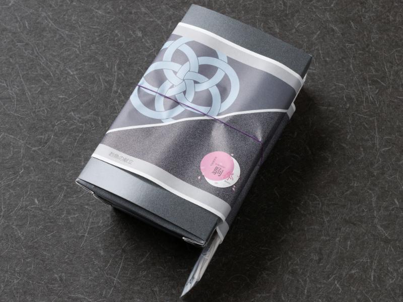 二段折箱弁当 サバのペッパー焼き