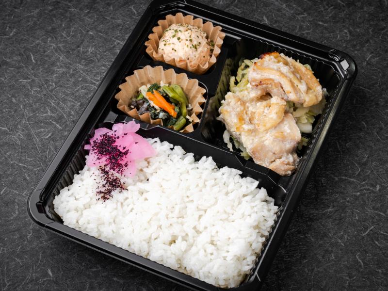 桜 とりの塩麹焼き