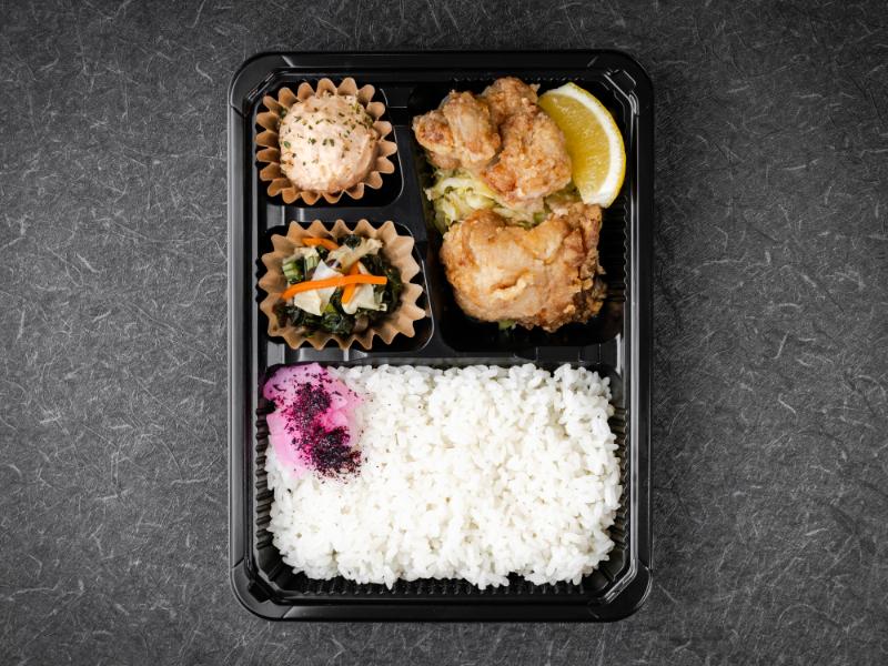 桜 鶏ももの和風から揚げ