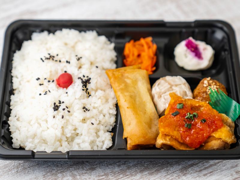 Deliランチ 中華