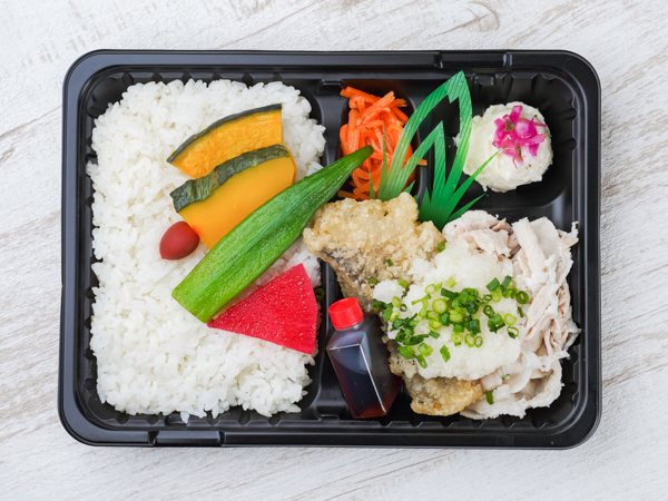 Deliランチ 白身魚と豚しゃぶのネギぽん