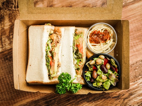 ハニーマスタードチキンサンド