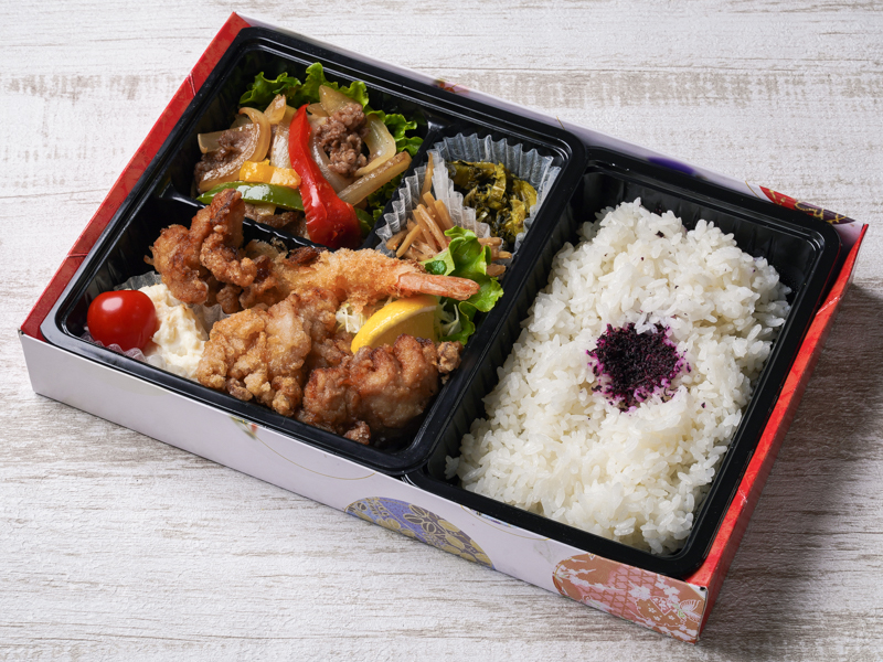 鶏の唐揚げ＆牛焼肉膳