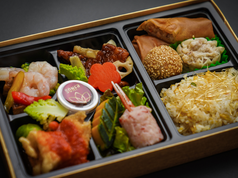 【7升】フカヒレ炒飯の中華弁当　