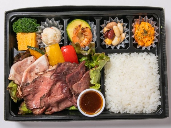 厳選ブラックアンガスサーロインステーキ&ローストポーク&ローストビーフ