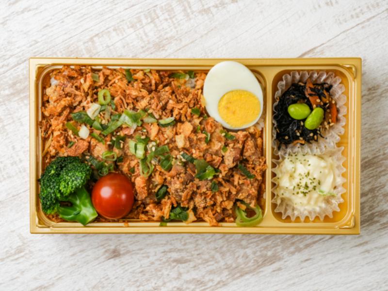 鶏もも肉の竜田揚げたっぷり香味ねぎソース