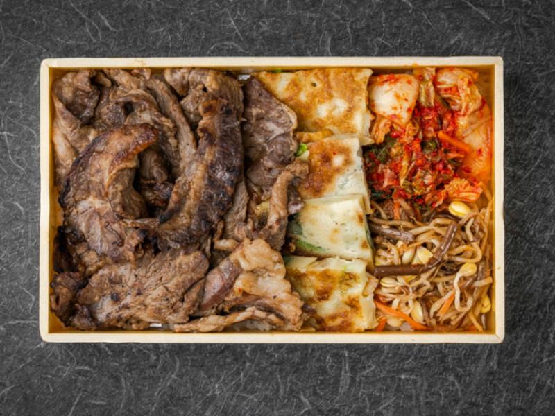 A4・5黒毛和牛カルビ重