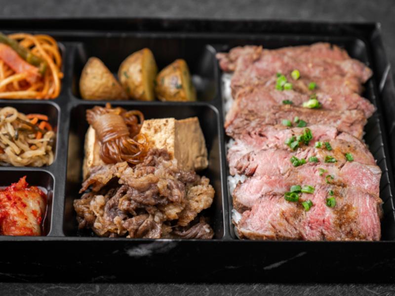 A4・A5ランク黒毛和牛肉三昧弁当