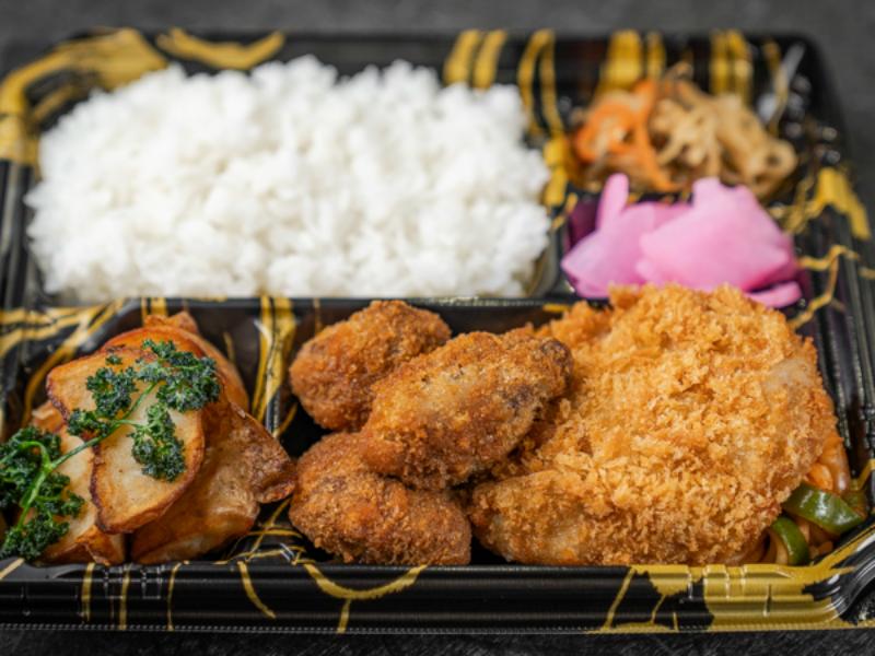 黒毛和牛100％メンチカツと牛ヒレカツ弁当