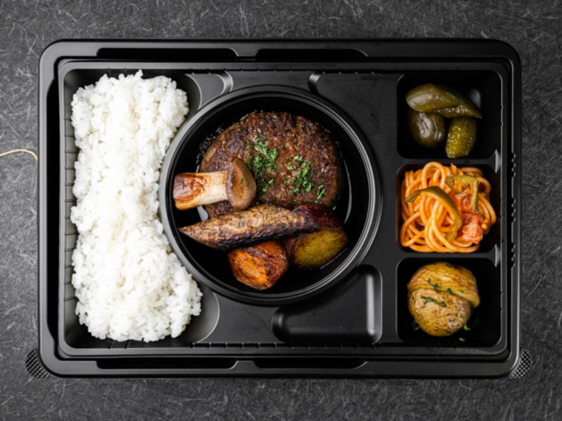 【温まる】サーロインステーキ入り超粗挽き黒毛和牛ハンバーグ御膳