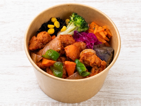 彩り野菜とヴィーガン甘酢和えの弁当