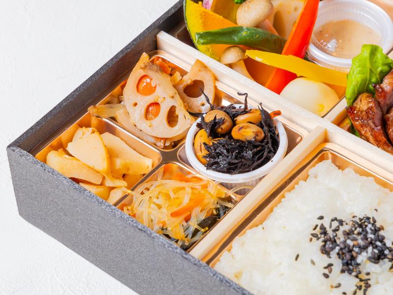 季節の副菜白ごはんとステーキ和御膳