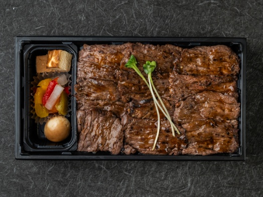 特選 炭火焼 ハラミステーキ重 （大）