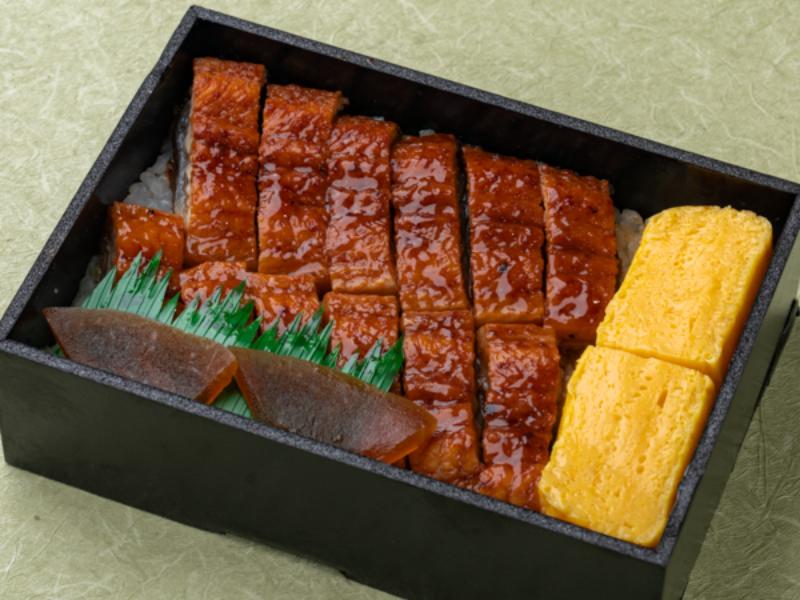うなぎ蒲焼重　出汁巻玉子入り