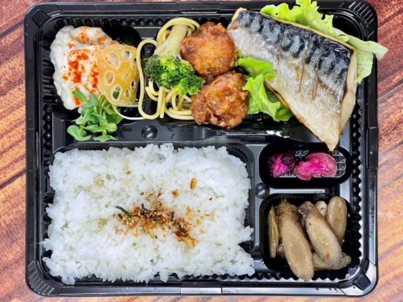 唐揚げ＆ノルウェー産塩サバ弁当