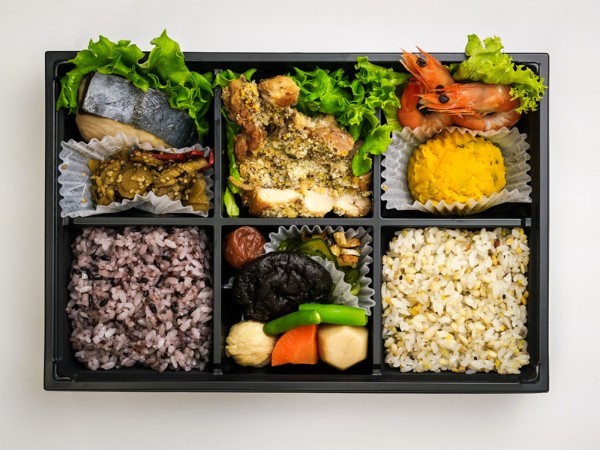 鶏もも肉の香草パン粉焼き