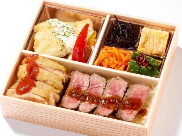 牛ランプステーキ 白身魚ムニエル弁当