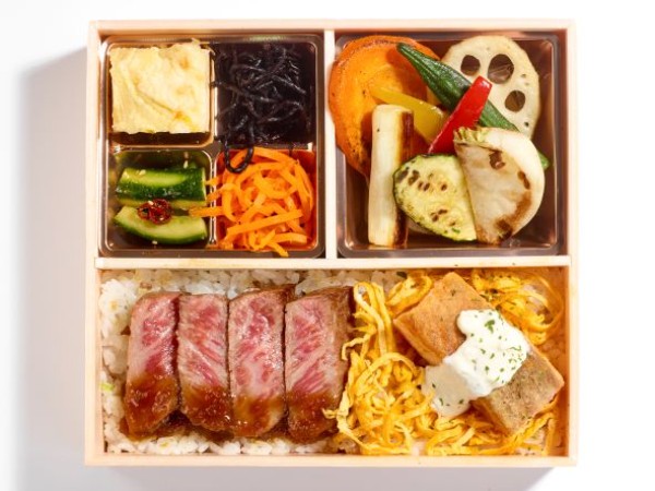 A4和牛赤身ステーキ サーモンムニエル弁当