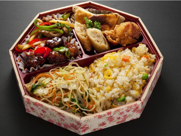 中華御膳 新月（しんげつ）