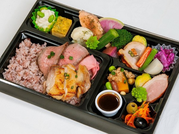 特選ローストビーフとチキンソテー弁当