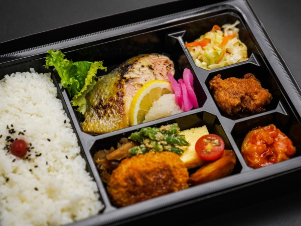 贅沢御膳 サケ西京焼き