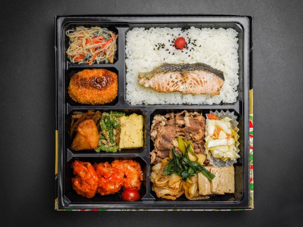 豪華幕ノ内御膳 すき焼き