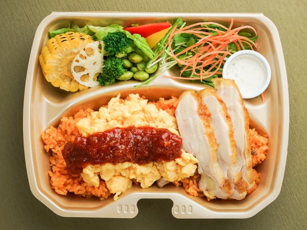 8種野菜のふわとろオムレツ弁当