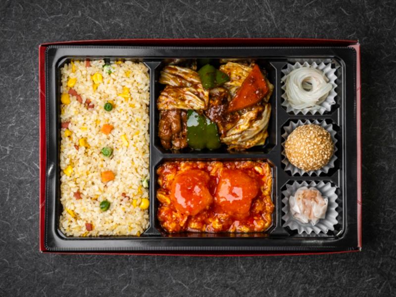 ガッツリ御膳（エビ卵チリソース・回鍋肉）