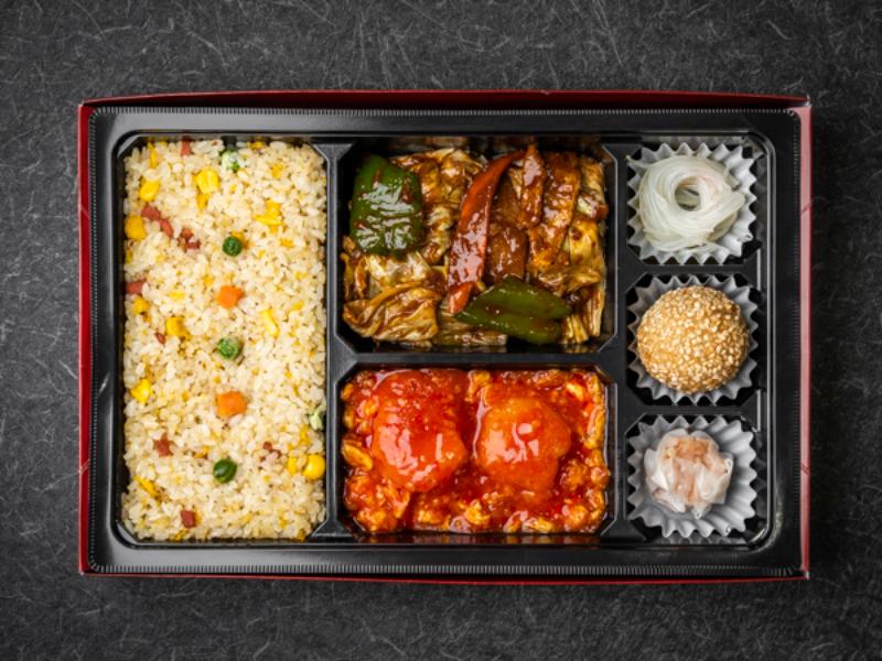 ガッツリ御膳（回鍋肉・エビ卵チリソース）