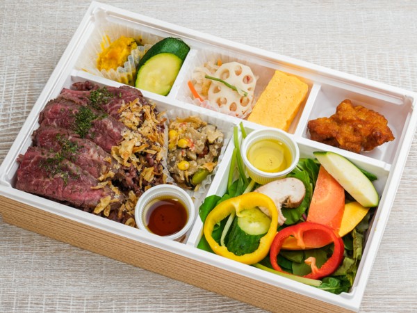 濃～い野菜と国産牛のランイチステーキ弁当