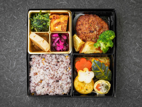 4升7種 手ごねハンバーグ 和風ソース