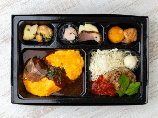 黒毛和牛のデミグラスソースオムライスハンバーグ弁当【お茶付（185ml 缶）】