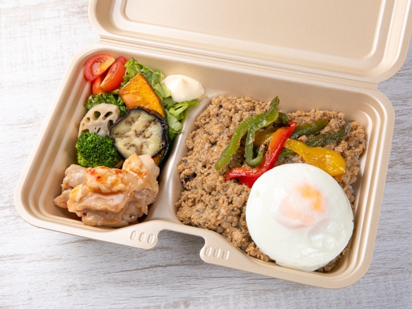 LUNCH FACTORY ガパオ プレート