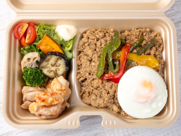 LUNCH FACTORY ガパオ プレート